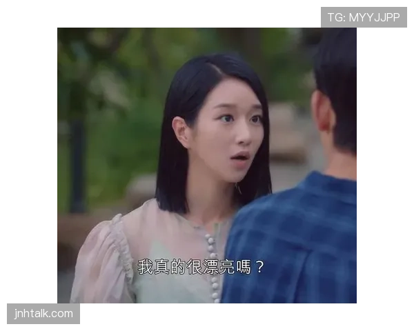 杨千霖拿着外卖坐在超跑旁,反差感直接笑出声 杨千霖拿着外卖坐在超跑旁,反差感直接笑出声